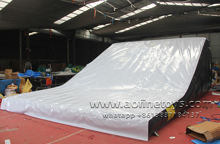 landing jump ramps airbag Afp209