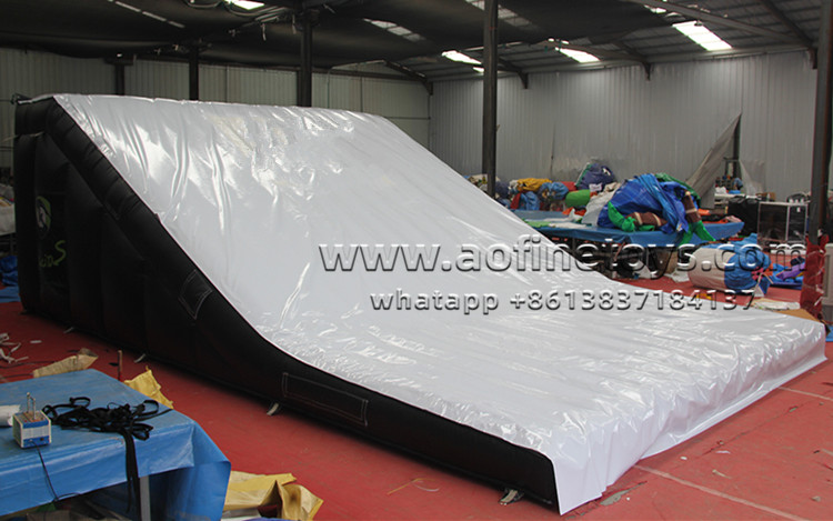 landing jump ramps airbag Afp209