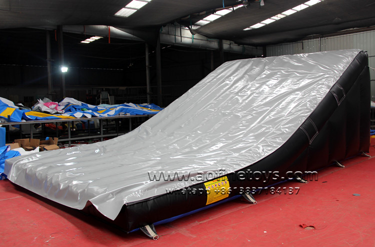 ramp landing airbag Afp222